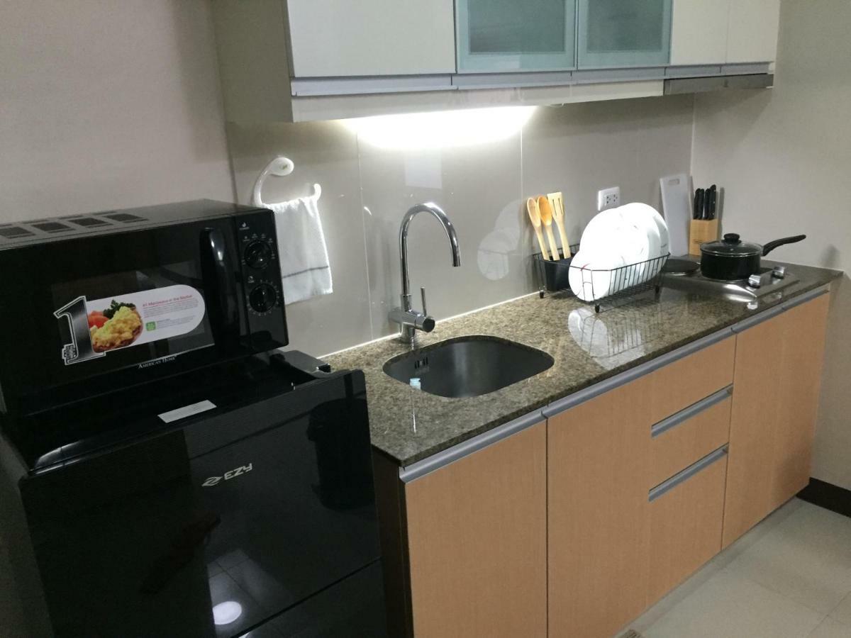 101 Newport Condo C2 Манила Экстерьер фото